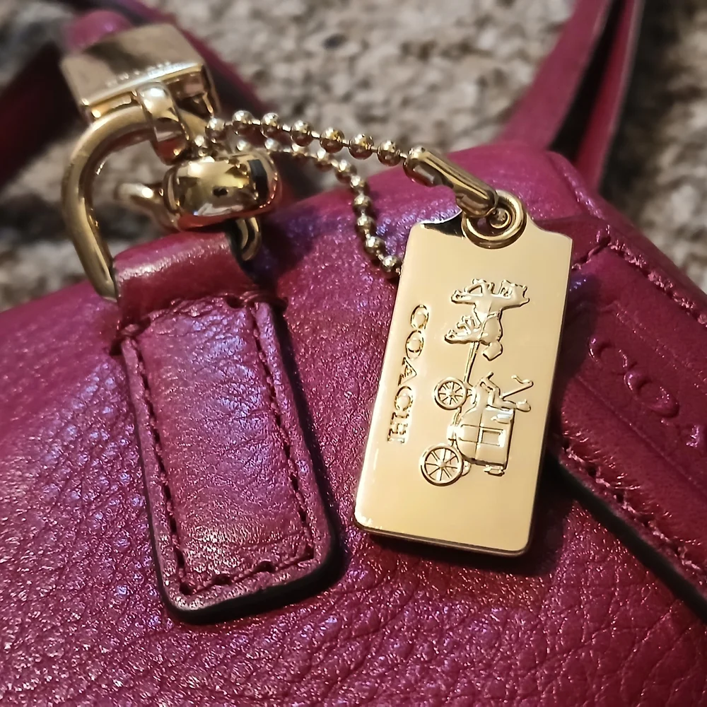 ❤️Coach Pebbled Leather Satchel Crossbody – Raspberry Red – Double Hangtags - Picture 3 of 9